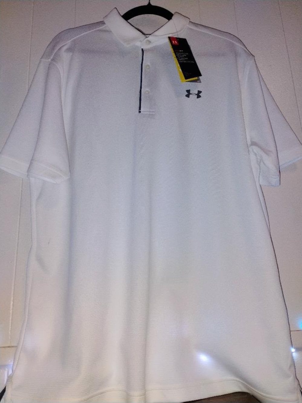 Under Armour Men's White Polo with Subtle Logo